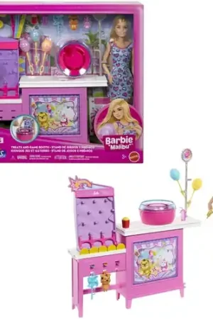 Barbie Beach Cotton Candy & Game Playset Blonde Fan Favorite