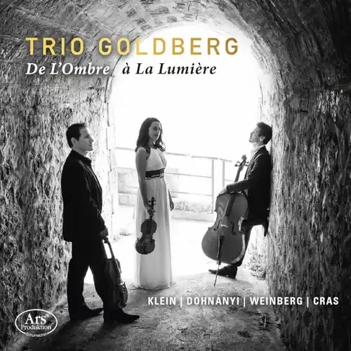 Reduced Price De L'ombre a la Lumiere