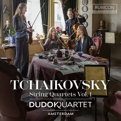 Tchaikovsky: Volume 1 - String Quartets Nos. 1 & 2 Viral