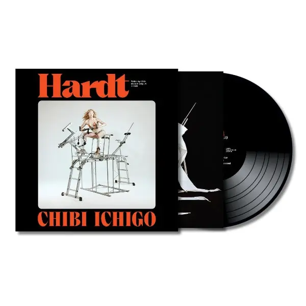 Warranty Included Chibi Ichigo - Hardt (Single)