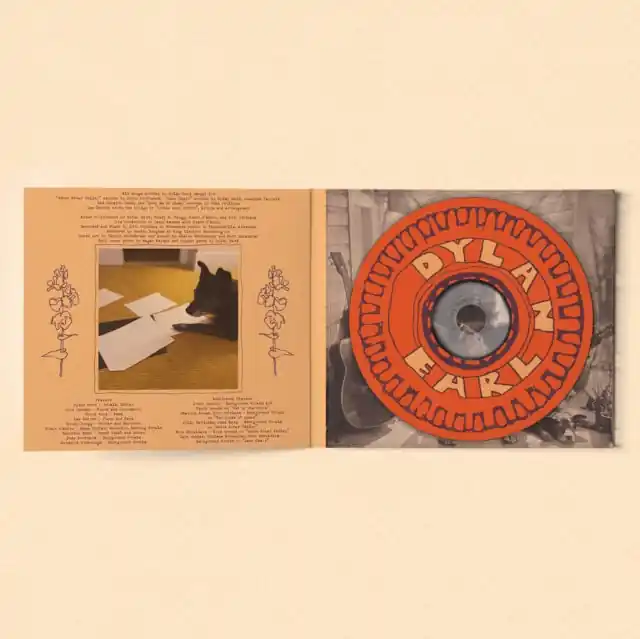 Place Order EARL,DYLAN - LEVEL-HEADED EVEN SMILE (Music CD)